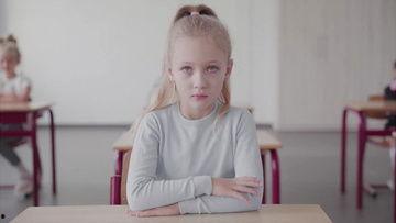 学生到成人的视频素材,学生成长蜕变记