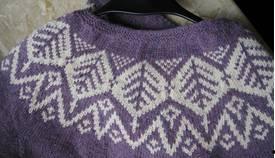 成人圆肩毛衣提花视频,轻松学会优雅编织技巧