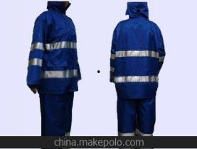 成人雨衣的裁剪视频大全,视频大全带你轻松学会制作