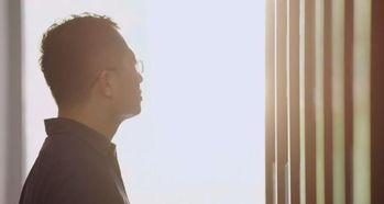 成人男人说话视频,视频解析成年男性说话风格与内涵