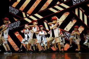 成人街舞快节奏教学视频,跟随视频轻松入门