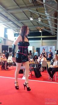 成人内衣表演视频播放,成人内衣秀精彩瞬间回顾