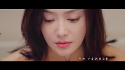 蝴蝶变成人有多美丽视频,人形蝴蝶的绝美蜕变